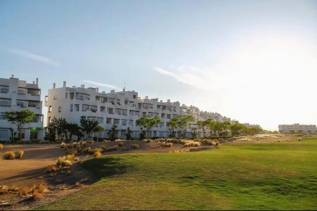 Vista Al Golf Apartment Roldan Exterior photo